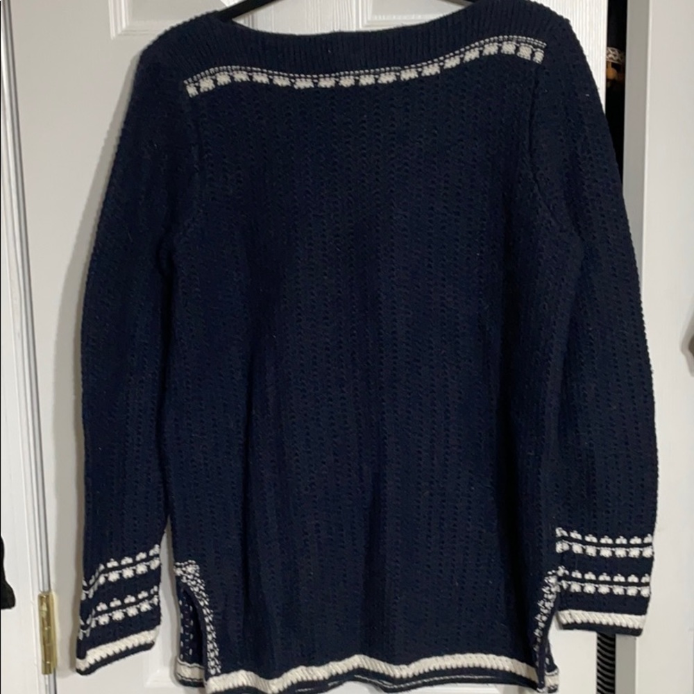 Loft Sweater - Picture 4 of 4